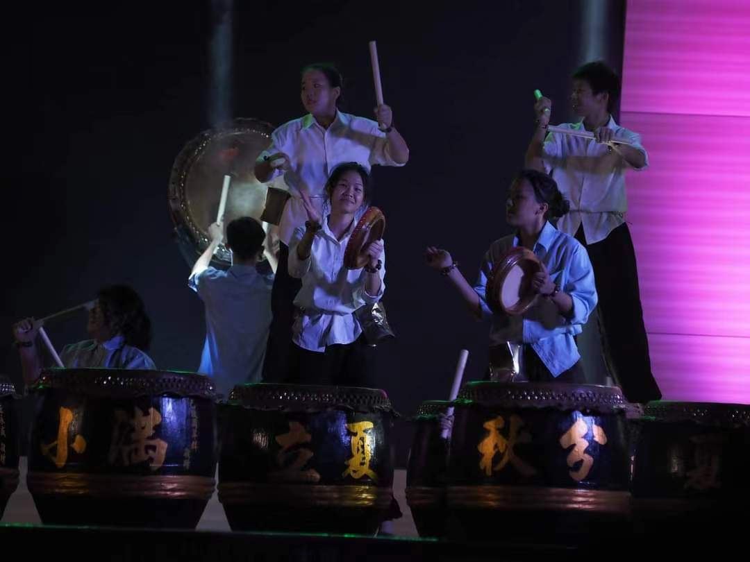 南华独中二十四节令鼓·演绎实兆远历史人文获奖受肯定