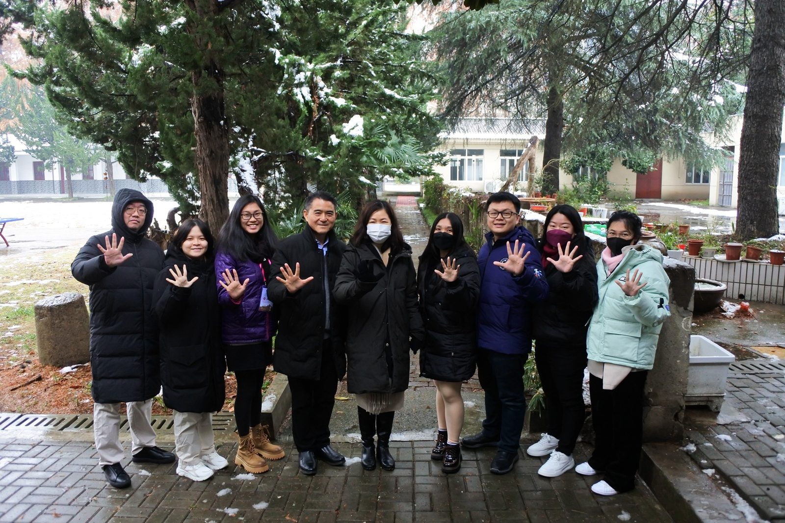 南华独中行政老师负笈求学
