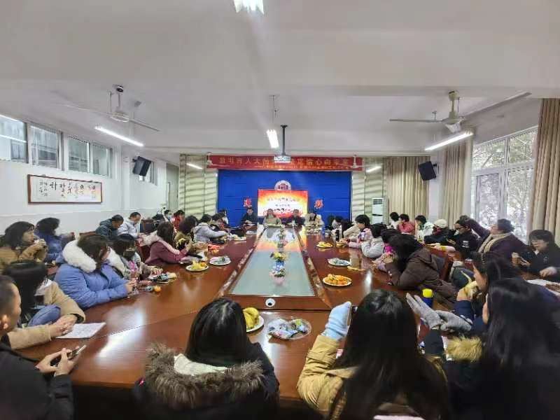 南华独中行政老师负笈求学