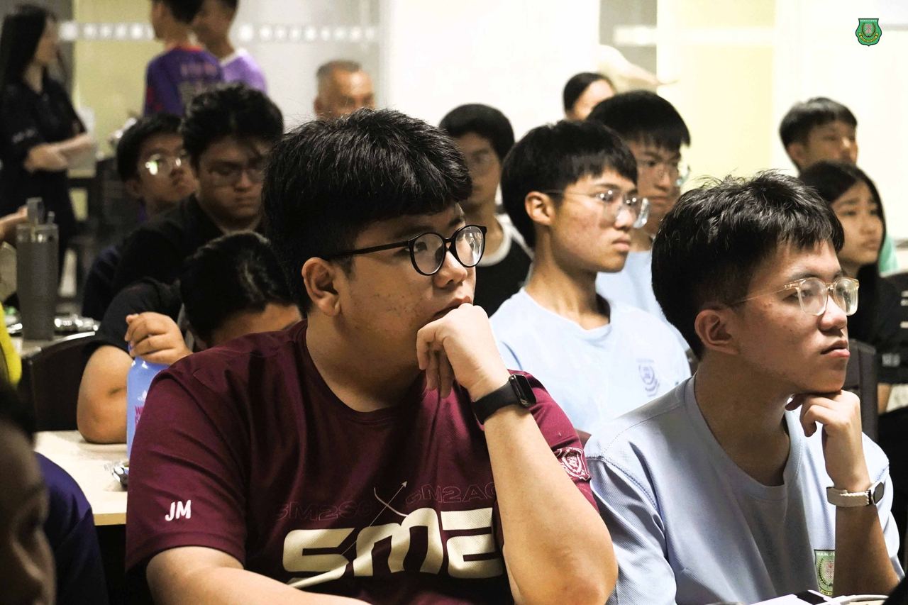 领袖素养:回馈社会与格局